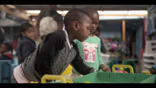 Video Reference N4: Child, Snapshot, Adaptation, Toddler