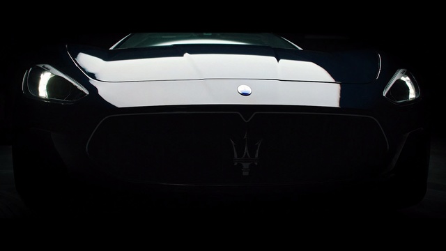 Video Reference N5: Land vehicle, Vehicle, Car, Automotive design, Maserati granturismo, Sports car, Performance car, Personal luxury car, Supercar, Maserati