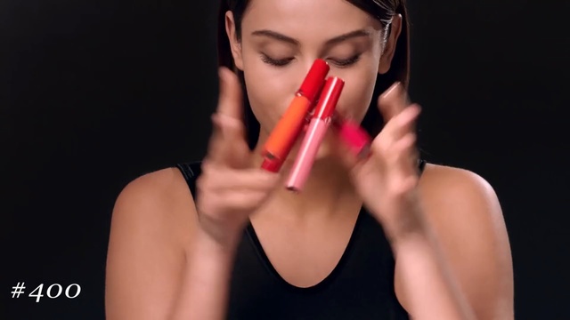 Video Reference N2: lip, beauty, cheek, nail, eyebrow, lipstick, chin, cosmetics, finger, hand, Person