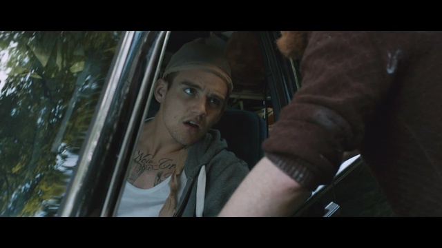 Video Reference N2: seat belt, car, safety belt, restraint, driver, vehicle, automobile, person