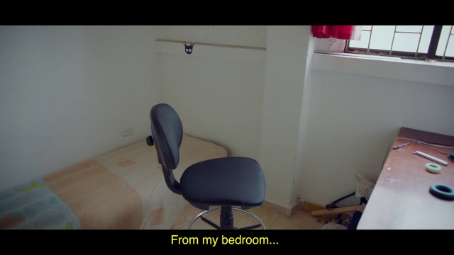 Video Reference N0: Property, Furniture, Room, Chair, Office chair, Floor, Building, Flooring, House, Office