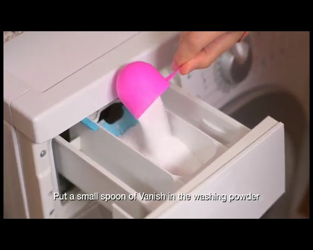 Video Reference N2: Pink, Box, Plastic