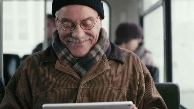 Video Reference N2: Technology, Glasses, Electronic device, Smile, White-collar worker