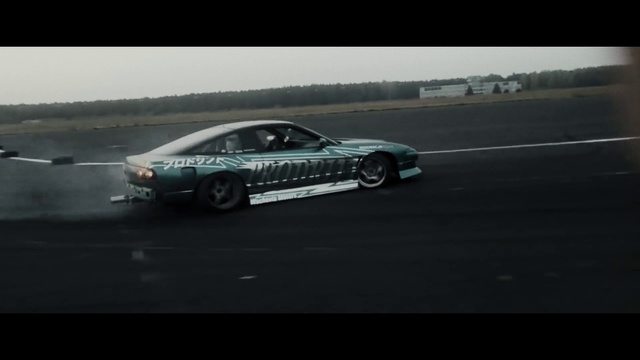 Video Reference N4: Land vehicle, Vehicle, Car, Motorsport, Auto racing, Performance car, Racing, Coupé, Drifting, Sports car
