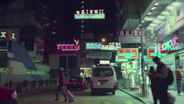 Video Reference N1: Metropolitan area, Mode of transport, Metropolis, Urban area, Night, Snapshot, Light, Street, Transport, Human settlement