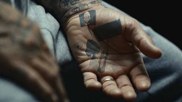 Video Reference N18: hand, finger, arm, human, tattoo, muscle, thumb, nail, Person