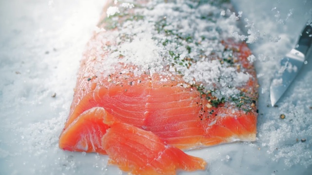 Video Reference N1: Smoked salmon, Salmon, Fish slice, Lox, Salmon, Food, Dish, Cuisine, Fish, Seafood