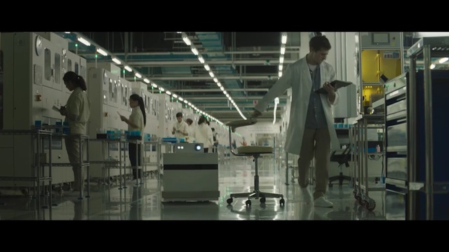 Video Reference N1: Factory, Machine, Industry, Building, Glass, Electronics, Daylighting, Metal, Person