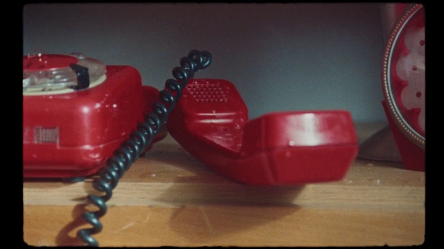 Video Reference N0: Red, Telephone