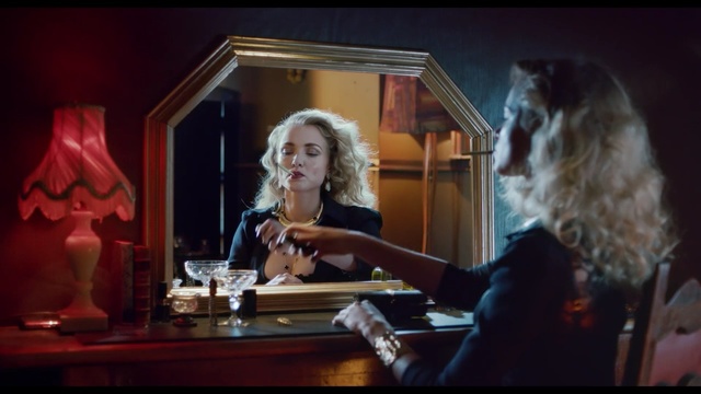 Video Reference N2: adult, Person