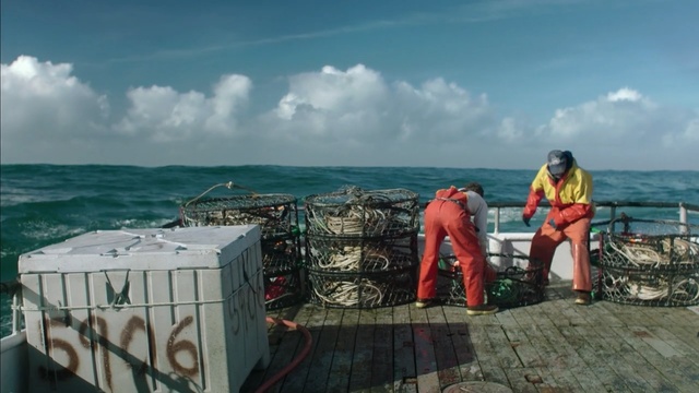 Video Reference N3: sea, water transportation, ocean, sky, ferry, tourism