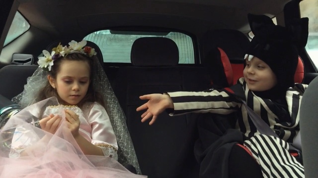 Video Reference N1: product, girl, child, costume, car, Person