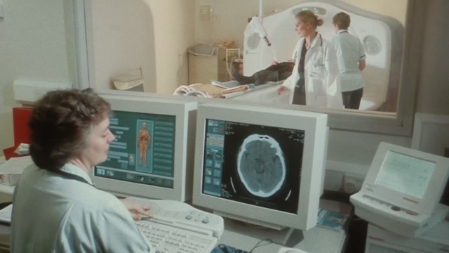 Video Reference N2: Medical equipment, Hospital, Medical, Radiology, Medical imaging, Computed tomography, Radiologic technologist