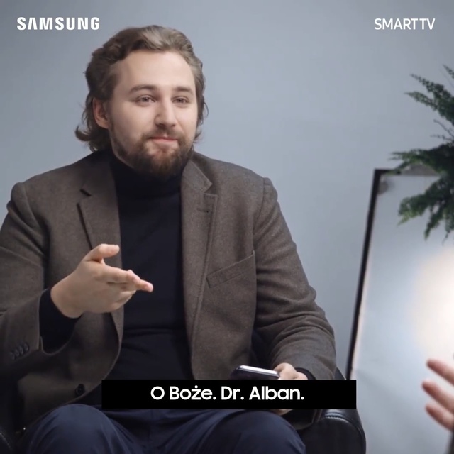 Video Reference N8: Facial hair, Beard, Gentleman, Photo caption, Gesture, Conversation, Sitting, Suit, Person