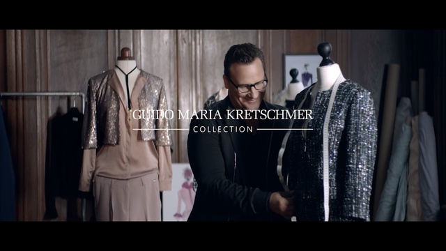 Video Reference N1: suit, formal wear, fashion, gentleman, outerwear, fashion design, darkness, haute couture, boutique, screenshot, Person
