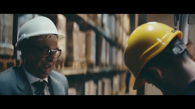 Video Reference N3: Hard hat, Helmet, Personal protective equipment, Engineer, Hat, Yellow, Blue-collar worker, Headgear, Fashion accessory, Construction worker, Person