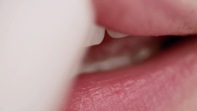 Video Reference N8: lip, close up, cheek, chin, lip gloss, mouth, lipstick, macro photography, eyelash, neck
