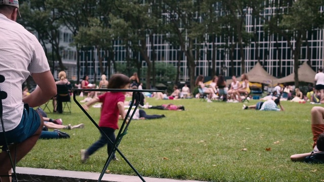 Video Reference N3: Recreation, Grass, Fun, Leisure, Competition event, Lawn, Games, Playground, Park, Target archery
