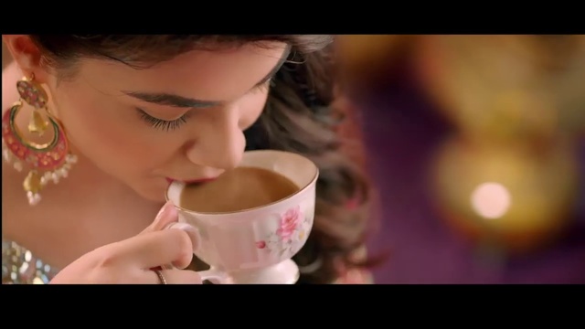 Video Reference N0: Cup, Face, Cup, Cheek, Beauty, Skin, Lip, Nose, Drinkware, Coffee cup