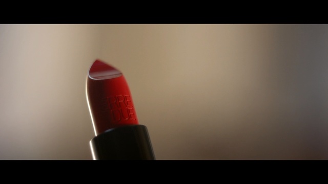 Video Reference N0: Red, Lipstick, Cosmetics, Lip, Beauty, Pink, Orange, Carmine, Tints and shades, Close-up