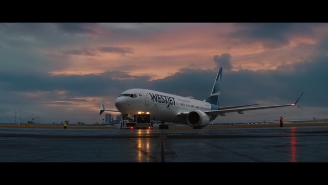 Video Reference N0: Airline, Air travel, Aviation, Airliner, Vehicle, Airplane, Aircraft, Boeing, Sky, Aerospace engineering