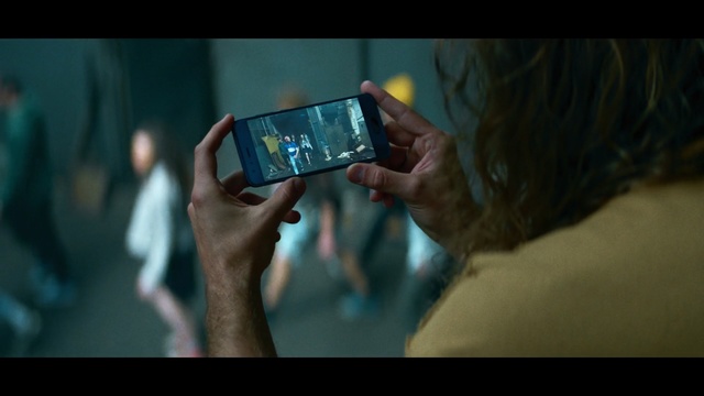 Video Reference N0: Gadget, Technology, Electronic device, Hand, Photography, Fun, Adaptation, Communication Device, Screenshot, Mobile device, Person