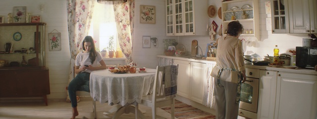 Video Reference N0: Room, Interior design, Furniture, Curtain, Table, Textile, Tablecloth, Dining room, Wallpaper, House