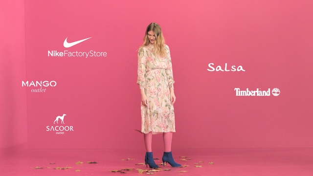 Video Reference N4: pink, clothing, dress, fashion model, fashion, formal wear, girl, magenta, flooring, peach, Person