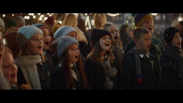 Video Reference N1: People, Crowd, Event, Movie, Screenshot, Scene