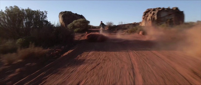 Video Reference N2: Off-road racing, Soil, Badlands, Natural environment, Dirt road, Dust, Sand, Geology, Landscape, Ecoregion
