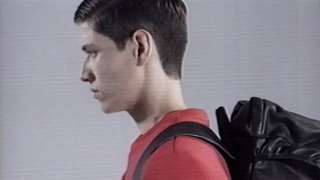 Video Reference N6: chin, shoulder, forehead, neck, hairstyle, ear, audio, black hair, arm, muscle