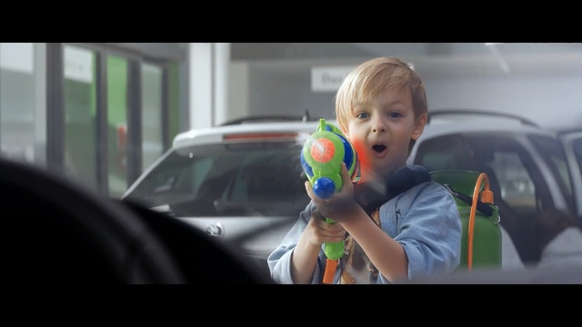 Video Reference N0: Child, Vehicle door, Toddler, Automotive design, Driving, Fun, Vehicle, Auto part, Car, Automotive window part, Person