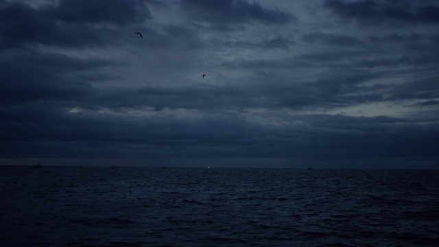 Video Reference N1: Sky, Horizon, Sea, Ocean, Blue, Water, Black, Cloud, Sound, Calm