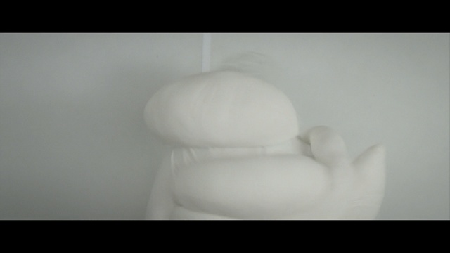 Video Reference N1: white, nose, head, still life photography, black and white, close up, arm, hand, monochrome, material