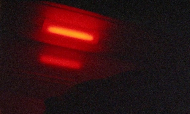 Video Reference N2: Red, Light, Automotive lighting, Darkness, Room, Geological phenomenon