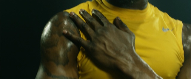 Video Reference N0: yellow, arm, hand, human, muscle, facial hair, Person