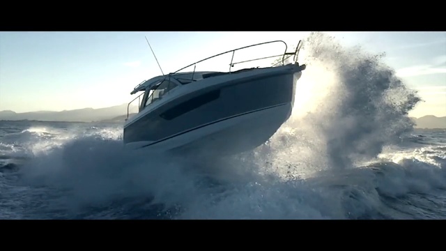 Video Reference N8: Water transportation, Boat, Vehicle, Speedboat, Yacht, Boating, Watercraft, Naval architecture, Luxury yacht, Ship