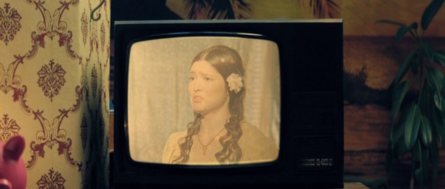 Video Reference N1: Photograph, Picture frame, Television, Art, Media, Portrait, Screen, Visual arts, Antique, Television set