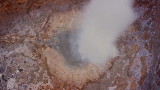 Video Reference N0: geological phenomenon, rock, geology, water, formation, sky, impact crater