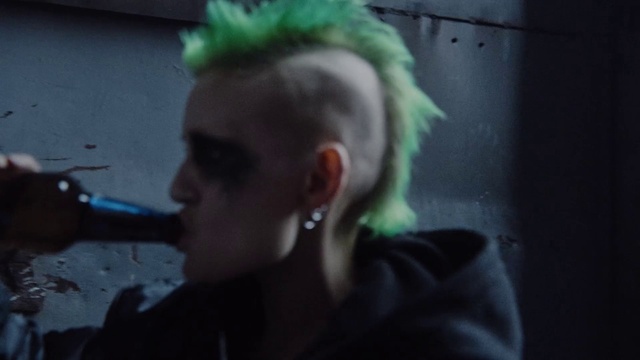 Video Reference N9: Hair, Mohawk hairstyle, Green, Hairstyle, Ear, Cool, Fashion, Forehead, Human, Fictional character