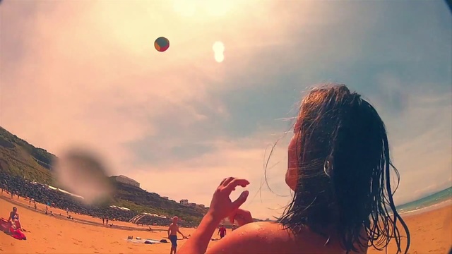 Video Reference N6: Sky, Beauty, Beach, Summer, Sunlight, Sand, Beach volleyball, Fun, Volleyball, Vacation
