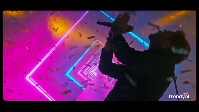 Video Reference N5: Visual effect lighting, Violet, Purple, Light, Performance, Magenta, Skirmish, Event, Graphic design, Laser tag