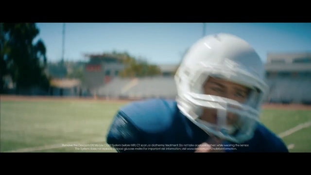 Video Reference N2: Helmet, Personal protective equipment, Sports gear, Motorcycle helmet, Headgear, Photography, Sports equipment, Player