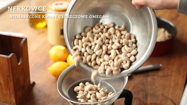 Video Reference N0: Food, Cuisine, Cashew, Ingredient, Nut, Dish, Produce, Plant, Nuts & seeds, Cashew family, Person