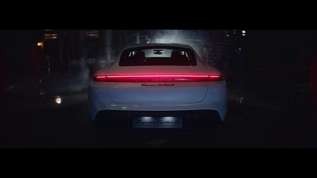Video Reference N2: Automotive design, Vehicle, Car, Mode of transport, Performance car, Personal luxury car, Supercar, Concept car, Luxury vehicle, Convertible