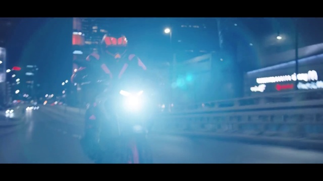 Video Reference N6: Lens flare, Light, Performance, Sky, Atmosphere, Stage, Screenshot, Technology, Cloud, Rock concert