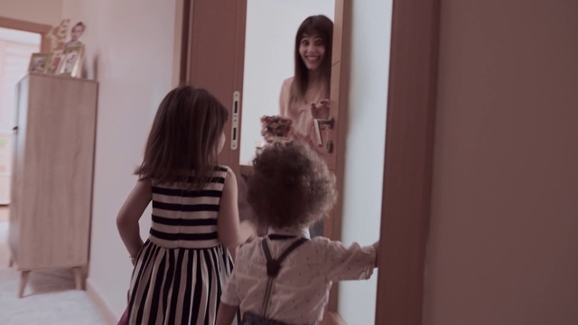 Video Reference N1: Photograph, Standing, Snapshot, Dress, Shoulder, Room, Fun, Photography, Child, Interior design