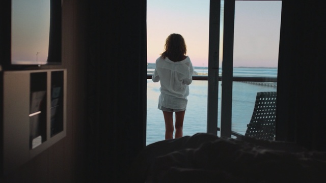 Video Reference N0: Water, Standing, Sea, Window, Vacation, Room, Tree, Photography, Sunlight, Tints and shades, Person