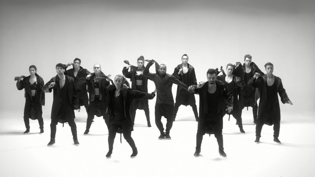 Video Reference N1: photographer, silhouette, people, group, men, Person