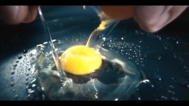 Video Reference N0: Egg yolk, Egg, Food, Ingredient, Dish, Egg white, Cuisine